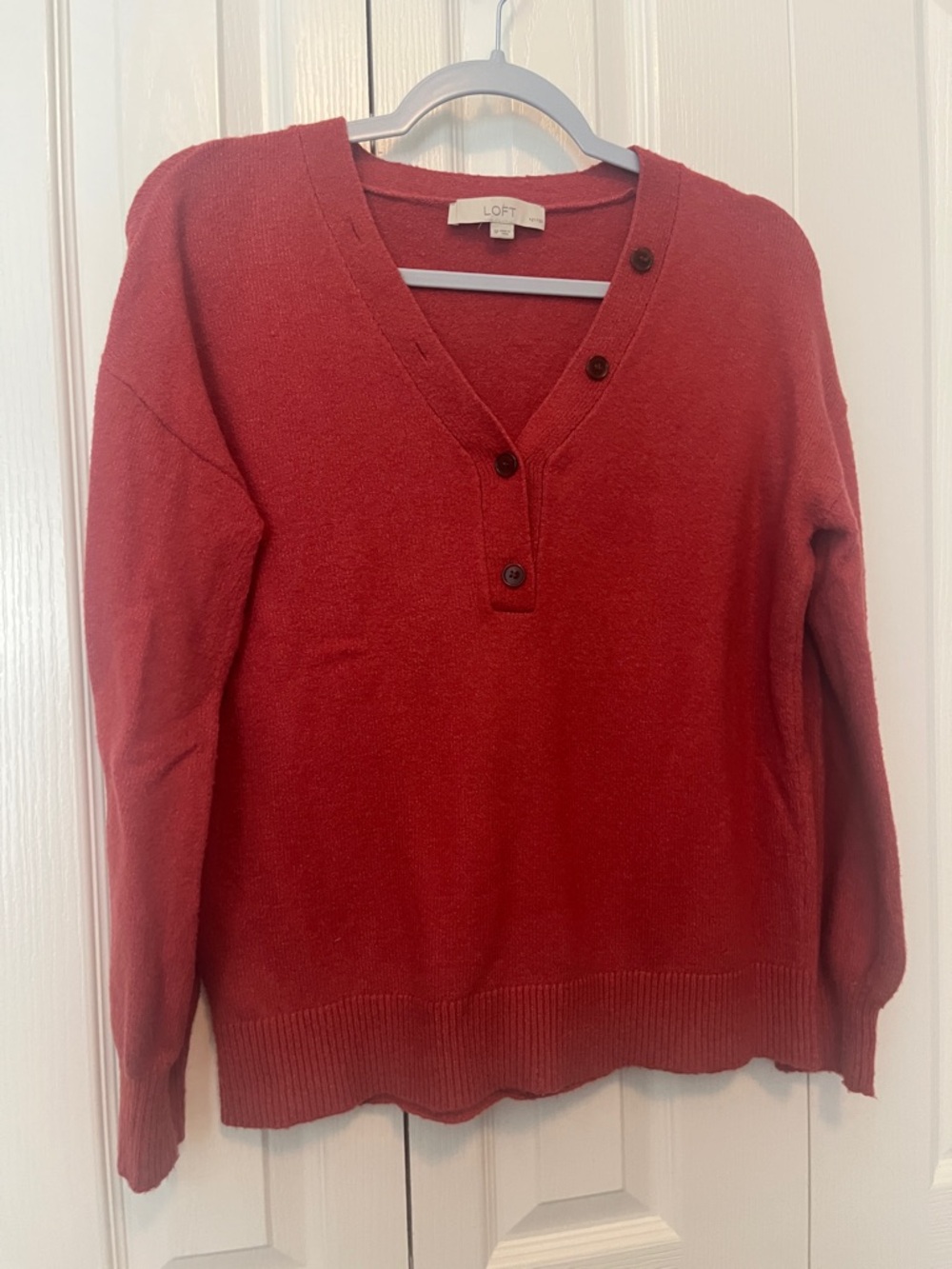 Loft petite orange sweater. V neck with buttons. Size Small